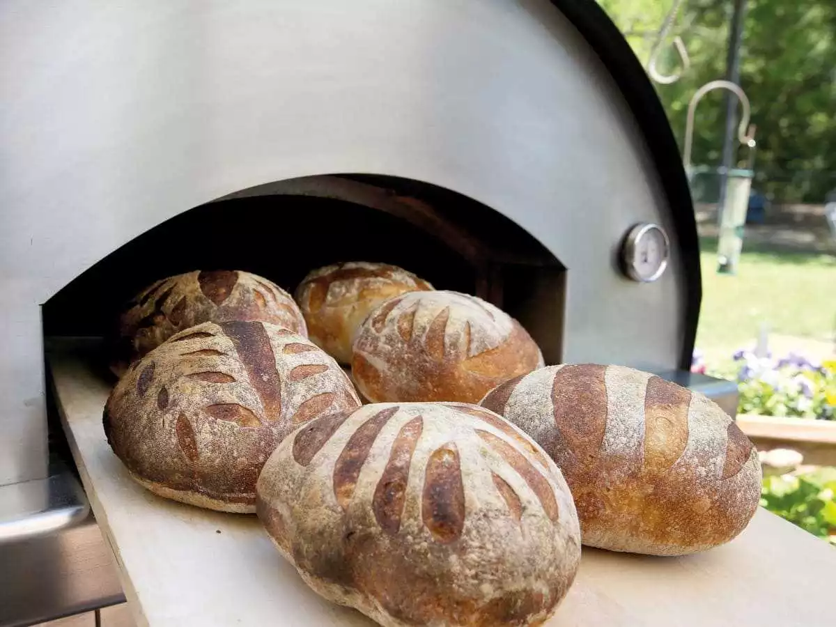 four a pizza ischia fontana forni