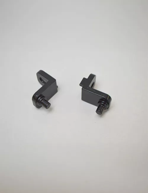 Charnières porte foyer pour poêles à granulés RED, CADEL, MCZ et FREEPOINT.